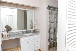 Shower, towels, soap, shampoo