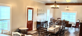 Littlefield Farmhouse in Princeton, KY