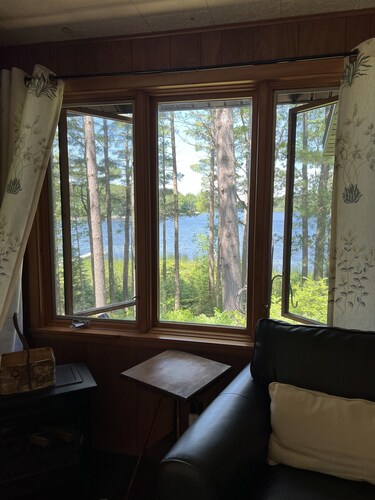 Beautiful Two Bedroom cabin on Plum Lake