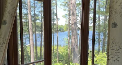 Beautiful Two Bedroom cabin on Plum Lake