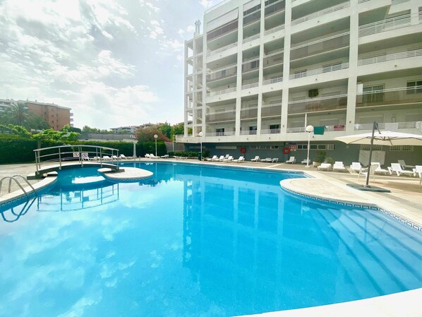 Alberca al aire libre 