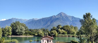 Beautiful private villa for 7 people with A/C, WIFI and terrace