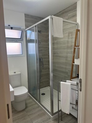Hair dryer, towels