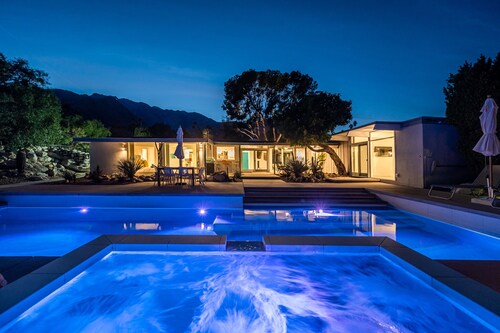 Vista Olivera - hillside home in Palm Springs