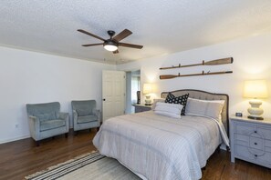 4 chambres, lit parapluie, Wi-Fi, draps fournis