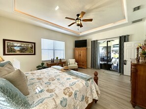 3 habitaciones, tabla de planchar con plancha, wifi y ropa de cama 