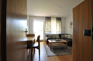 Televisión y reproductor de DVD 