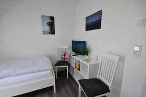 3 bedrooms, WiFi