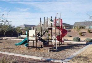 Children's area - 4BR Home Near State Farm Stadium with Pool & Patio (Glendale)