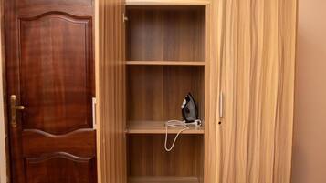 1 間睡房、熨斗/熨衫板、Wi-Fi、床單