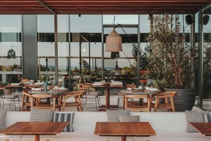 Mediterranean cuisine, pool views 