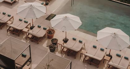 Sabàtic, Sitges, Autograph Collection