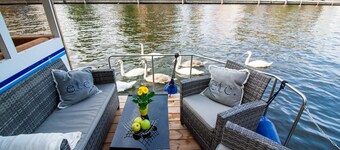 Fully-Equipped Boat 'Lisa' with Terraces