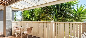 Resarf Retreat - Relaxed atmosphere and modern amenities.