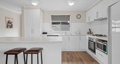 Time to Relax - Stunning getaway in a prime location.