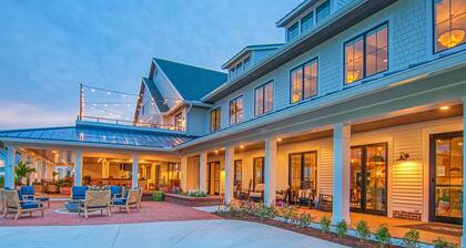 Bayside Resort condo near the beach with shared pools & fast WiFi - dog-friendly