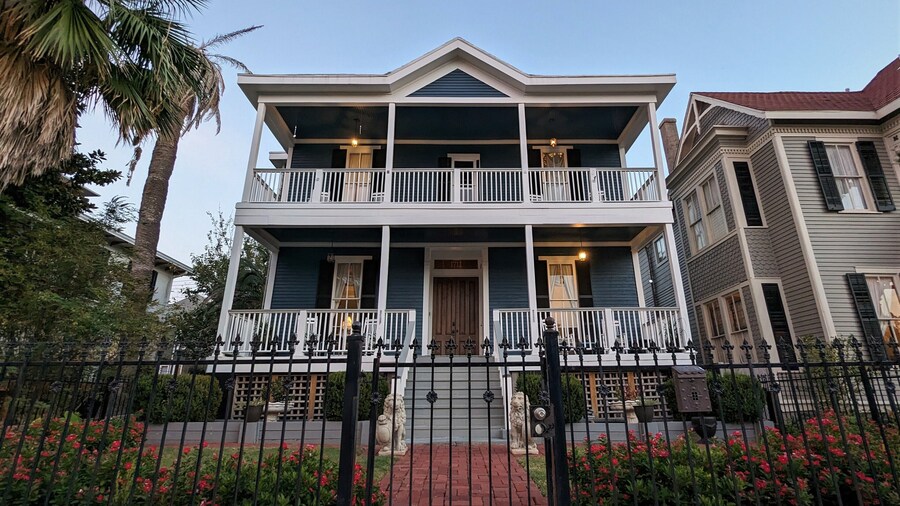 The 1890 Freeman House