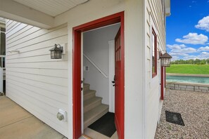 Cottage (Carriage House #2G) | Exterior - Carriage House #2G (Ottawa)