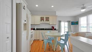 Cottage (Carriage House #2G) | Eksterior