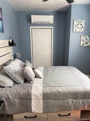 Condo (The Downtown Loft) | Exterior - The Downtown Loft (Ottawa)