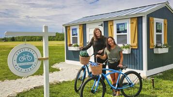 Condo (The Bluebird Balcony 2A) | Exterior