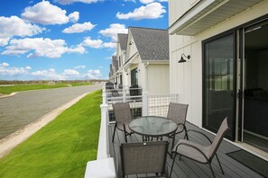 House (A Whole New World) | Exterior - A Whole New World (Ottawa)