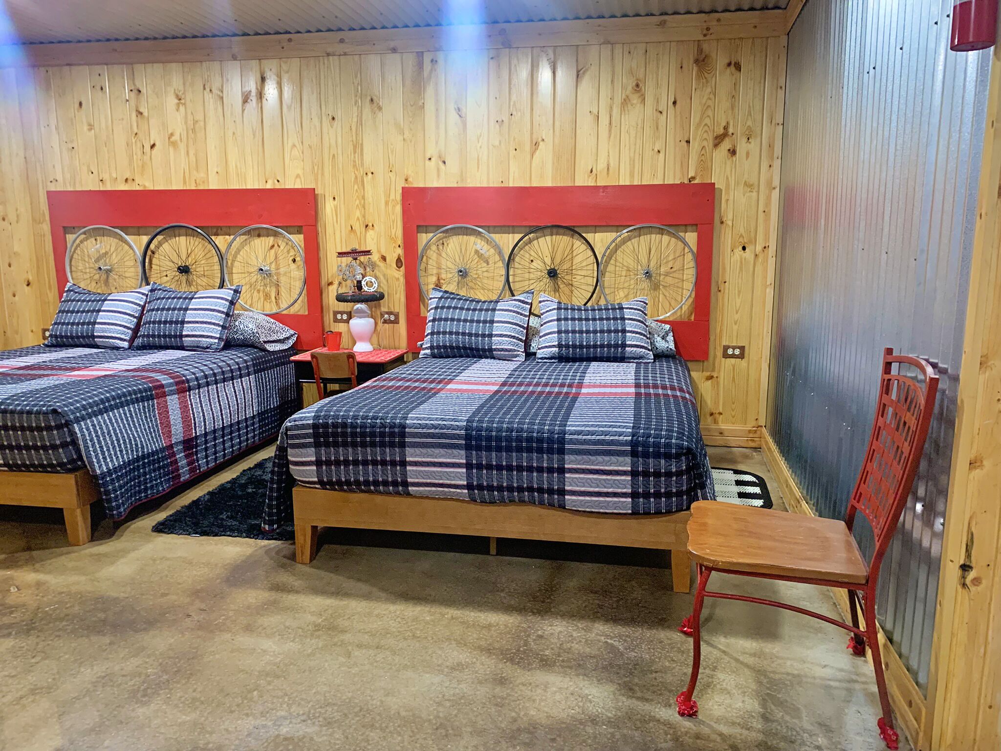 1 slaapkamer, een strijkplank/strijkijzer, gratis wifi, beddengoed
