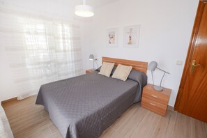 1 makuuhuone, silitysrauta/-lauta, ilmainen Wi-Fi, vuodevaatteet