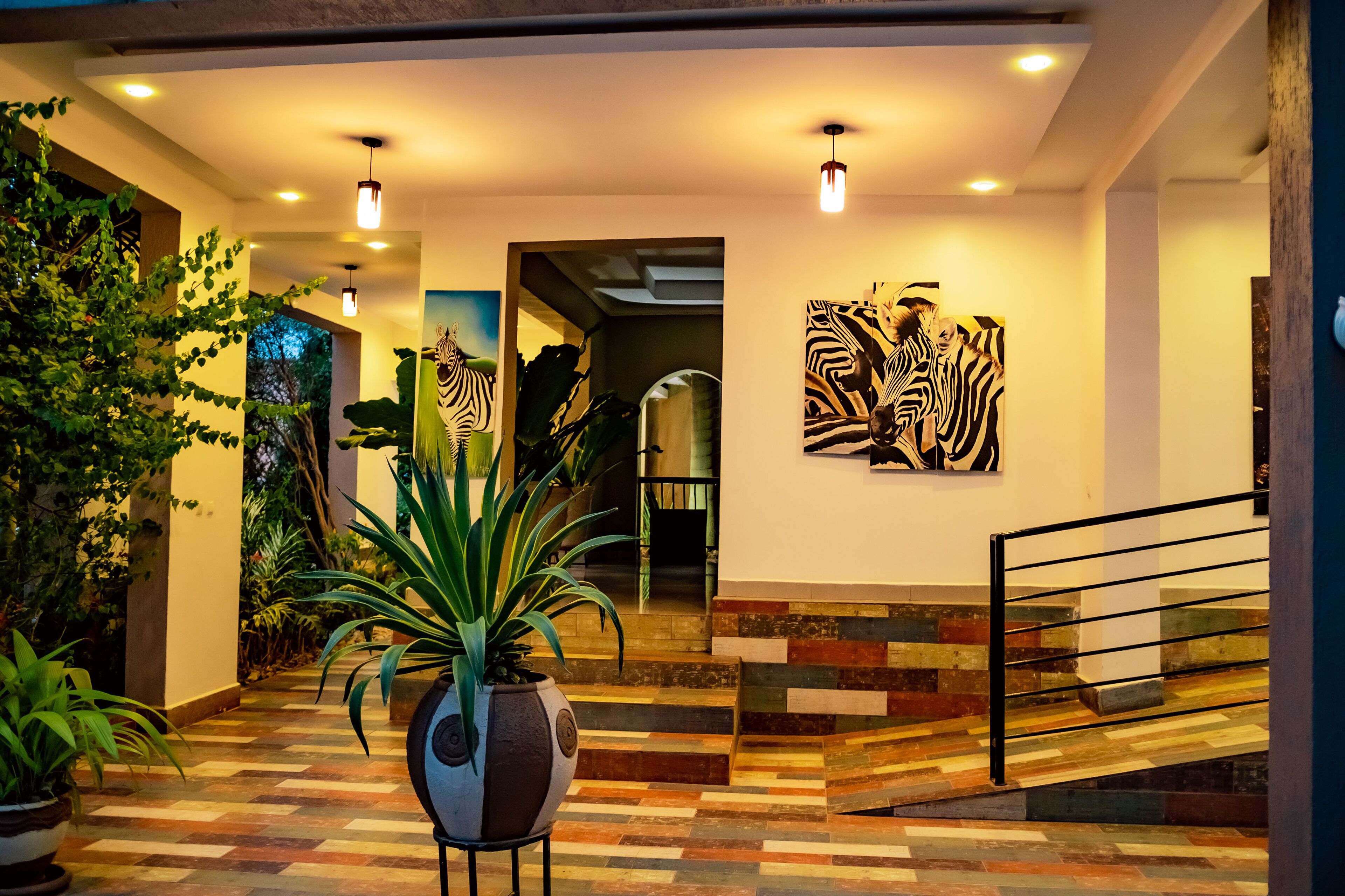 Vista frontal de la propiedad