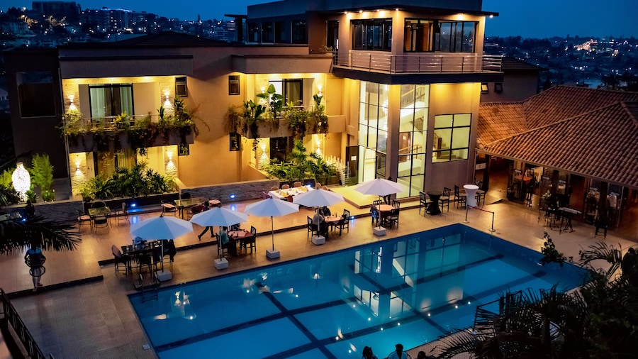 GRAZIA HOTEL & APARTMENTS