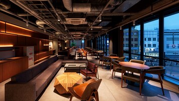 Bar en el lobby