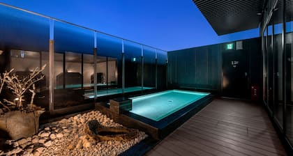 REF Kansai Airport by VESSEL HOTELS