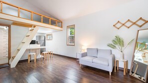 Basic Room, 1 Bedroom (loun(Dokchae)) - Gapyeong Daon Dokchae Pension (Gapyeong)