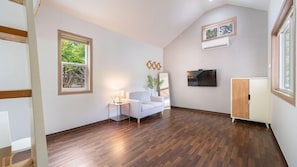 Habitación básica, 1 habitación (loun(Dokchae)) | 1 dormitorio y wifi gratis
