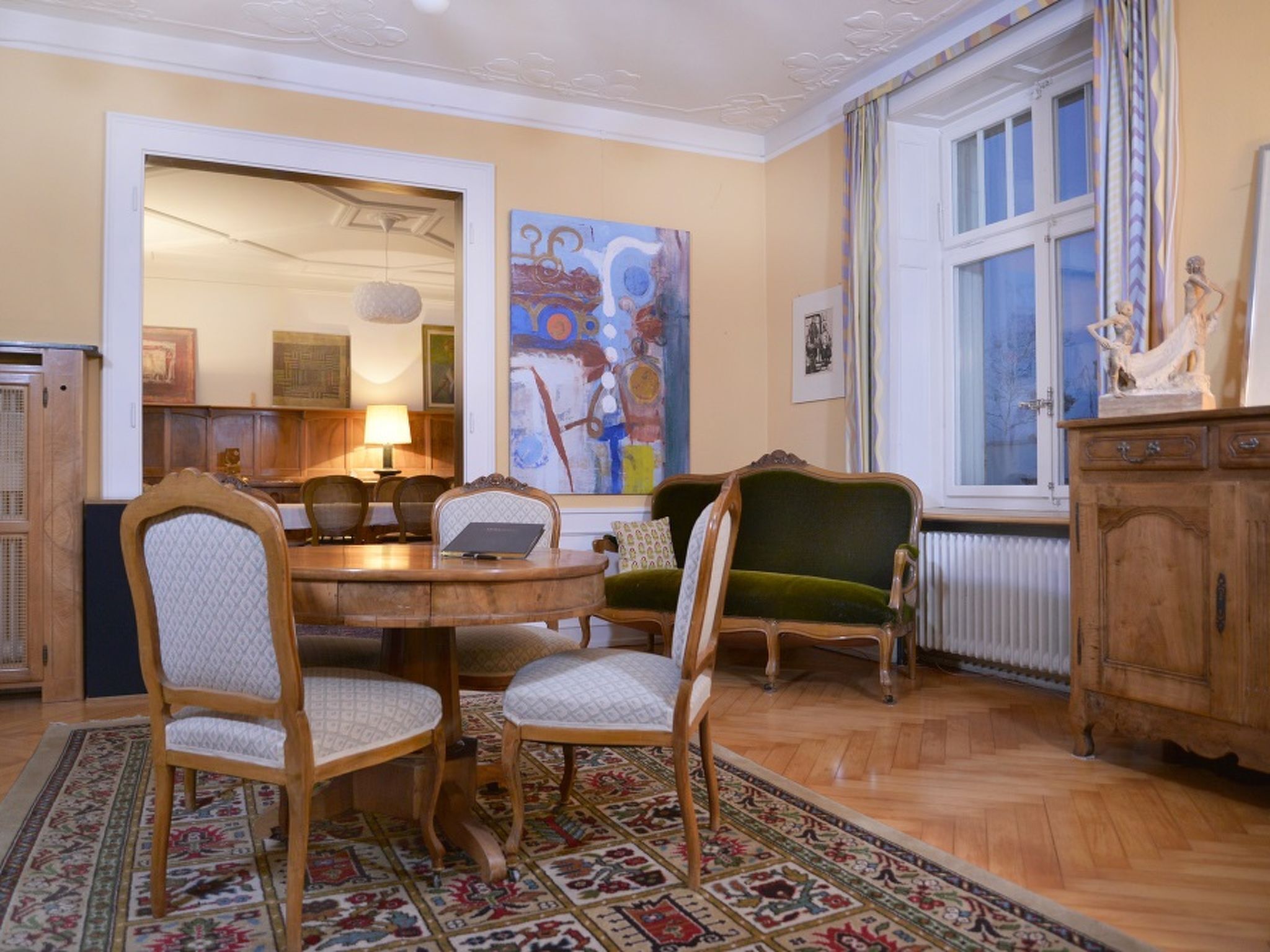 تناول الطعام