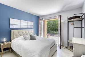 4 Schlafzimmer, Schreibtisch, Bügeleisen/Bügelbrett, kostenloses WLAN