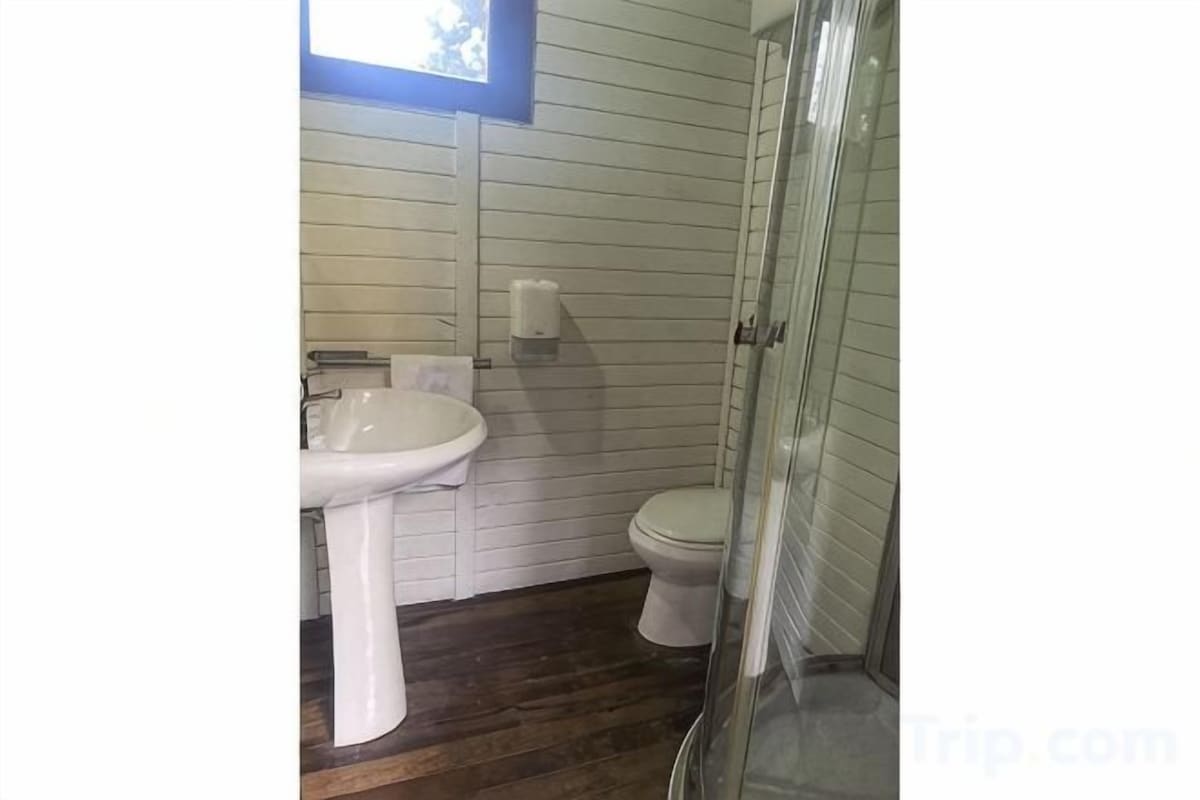 Chalet (4 Persons)