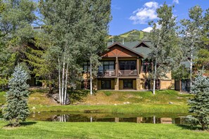 Exterior - Pool & Hot Tub - Creek out Back - Spacious Multi-level home - Close to Ski Area (Steamboat Springs)