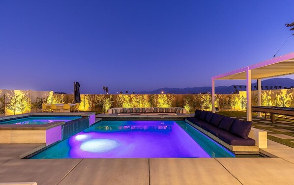 Pool - Hot Haus - As deluxe as they come, show stopper, WOW factor, unbelievable pool and backyard (Coachella)