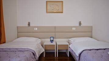 Basic-Doppel- oder -Zweibettzimmer | Kostenloses WLAN