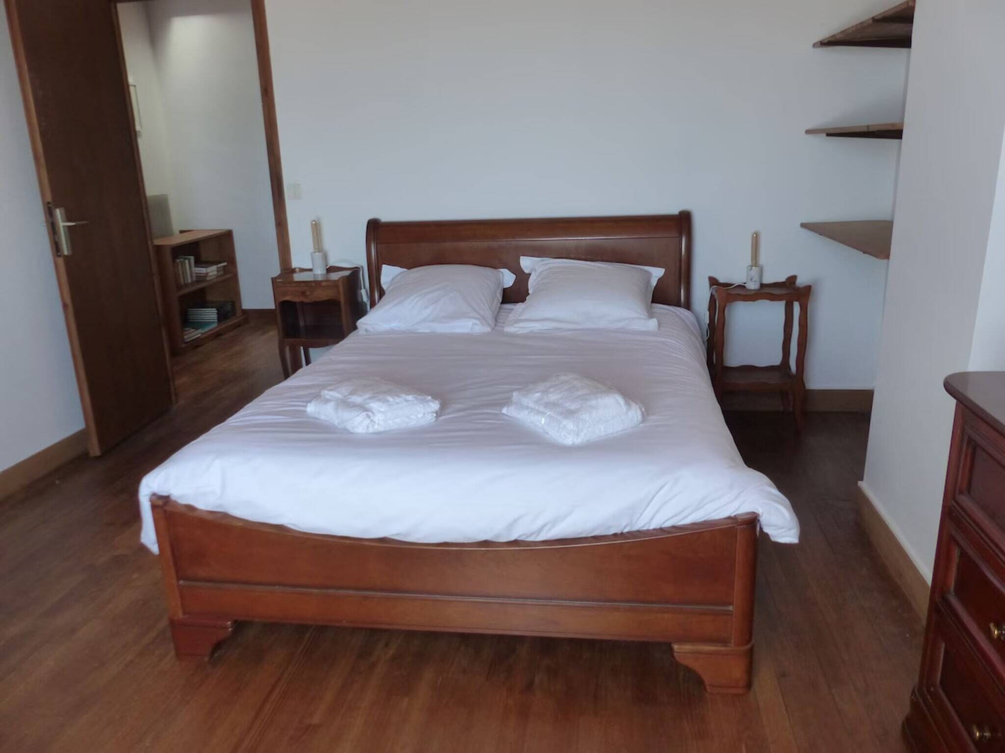 2 chambres, lit parapluie, Wi-Fi gratuit, draps fournis