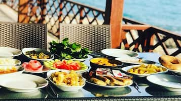 Colazione a buffet inclusa, servita tutte le mattine