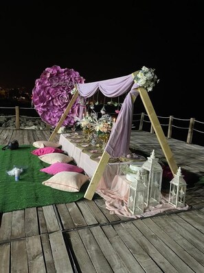Outdoor wedding area - OTEL CAN (Erdemli)