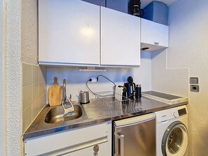 Fridge, microwave, coffee/tea maker, electric kettle