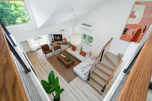 Smart TV, books, offices, computer monitors