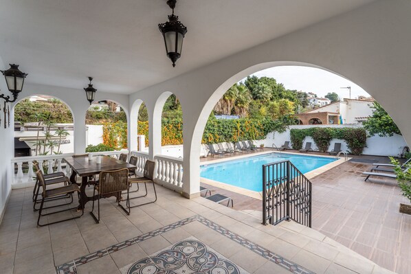 Restauration extérieure