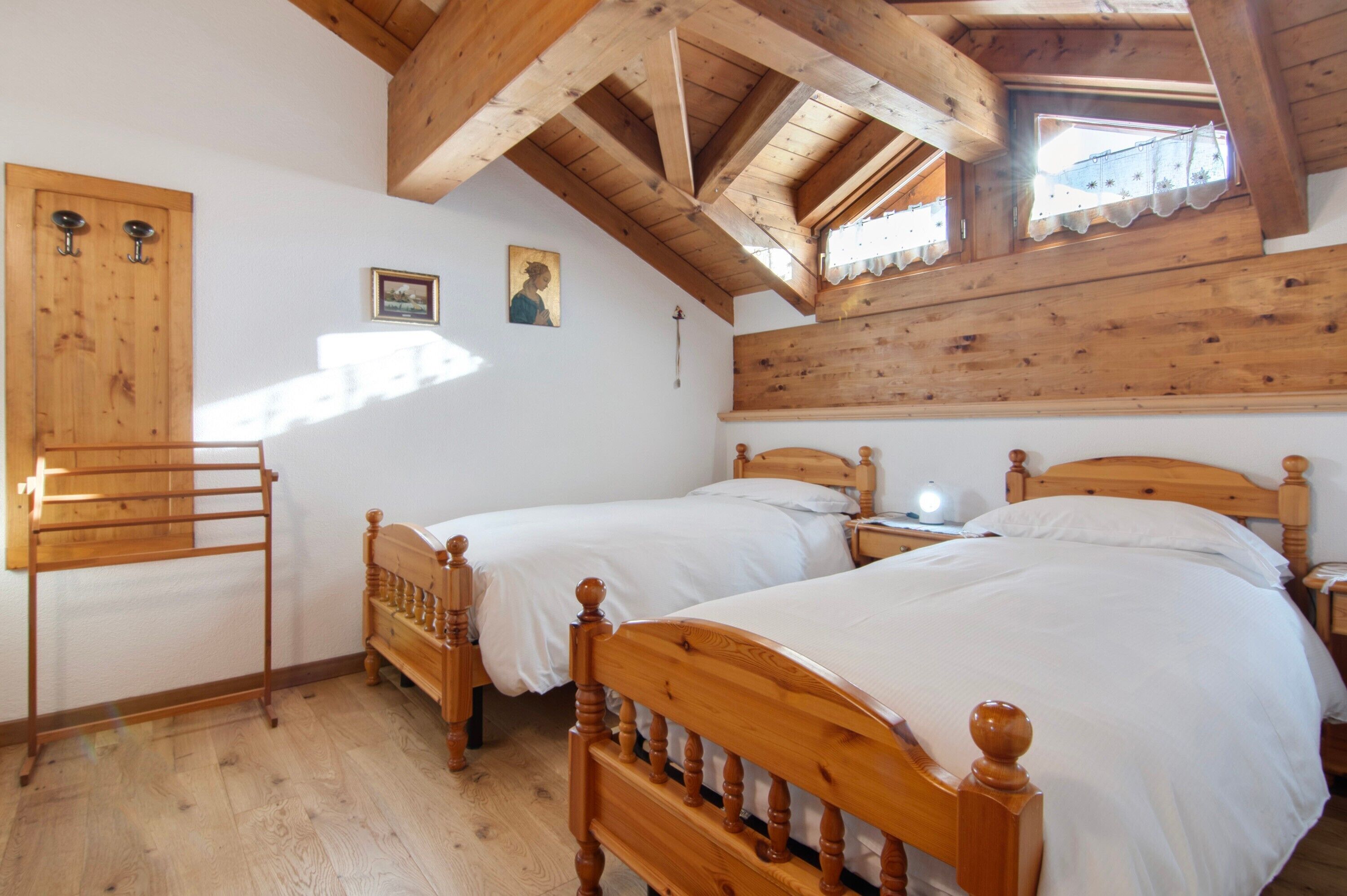 2 camere, ferro/asse da stiro, Wi-Fi gratuito, lenzuola