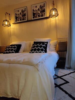 1 Schlafzimmer, Schreibtisch, Bügeleisen/Bügelbrett, kostenloses WLAN