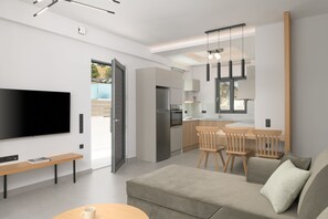 Smart TV, fireplace, video games, table tennis