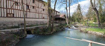 Finca 'Moulin du Ruet' con giardino e Wi-Fi